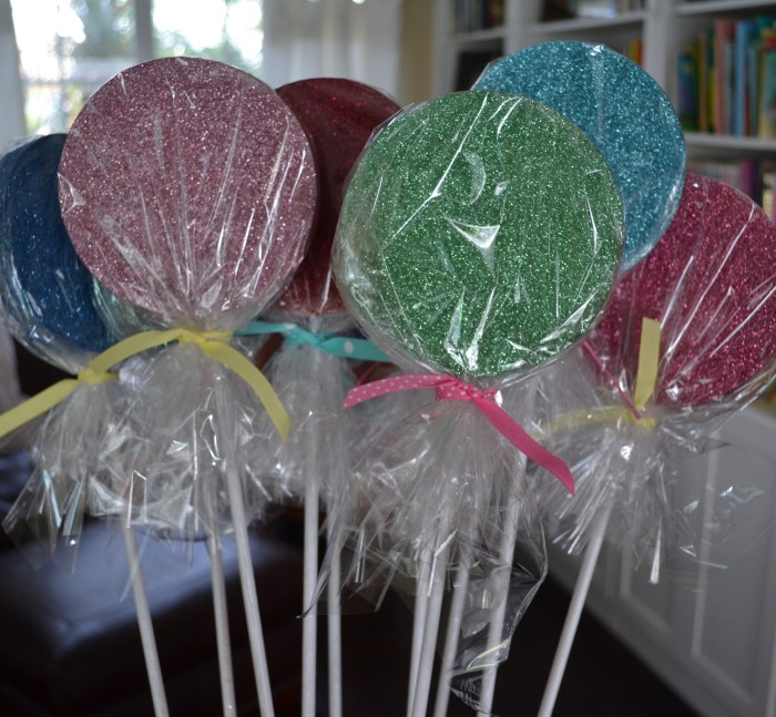 How to make a lollipop decoration